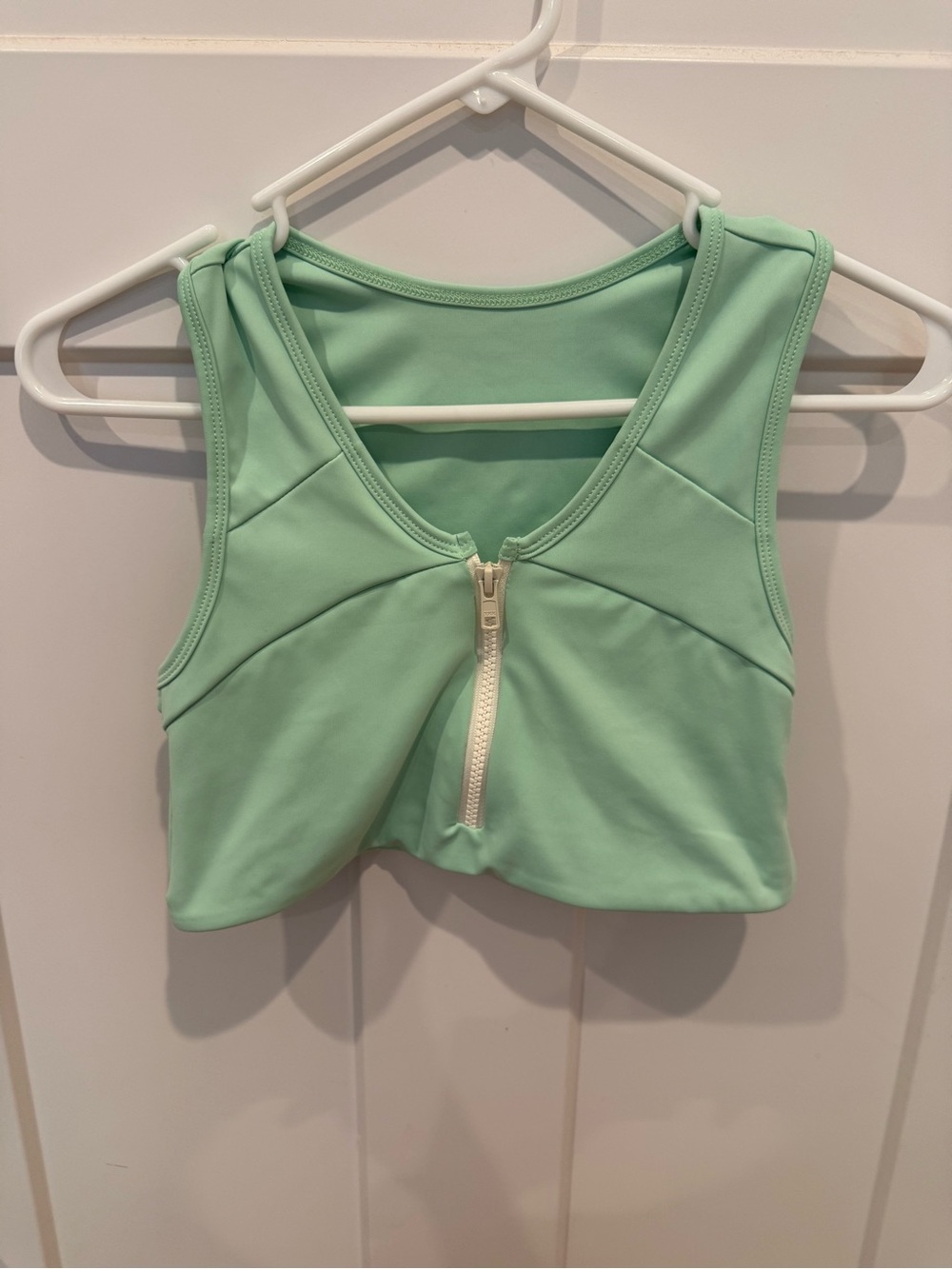 Five Retro Zip-Front Bra